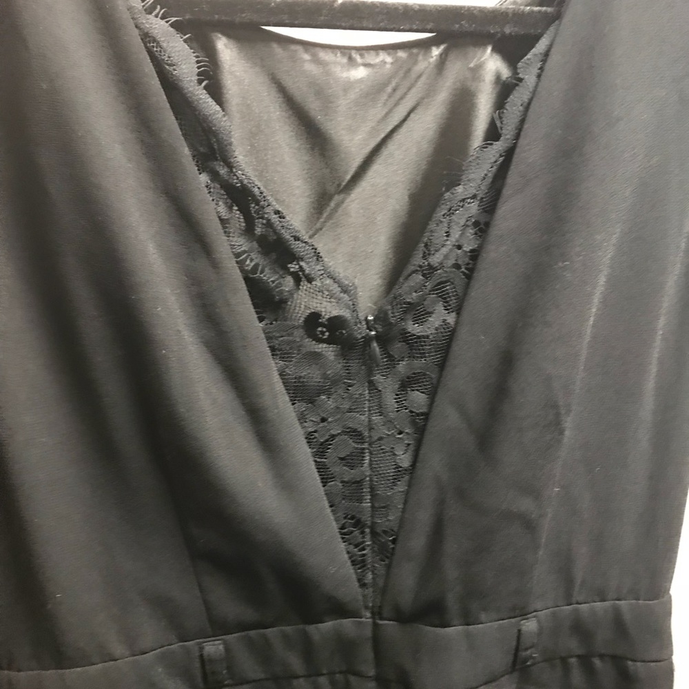 ROMPER - Picture 4 of 4